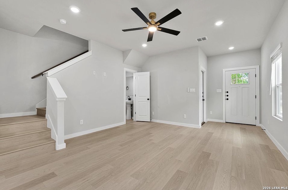 521 Dakota Street San Antonio TX 78203