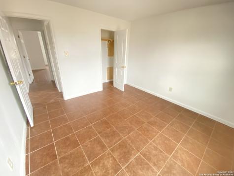 428 Burnet Avenue Charlotte TX 78011