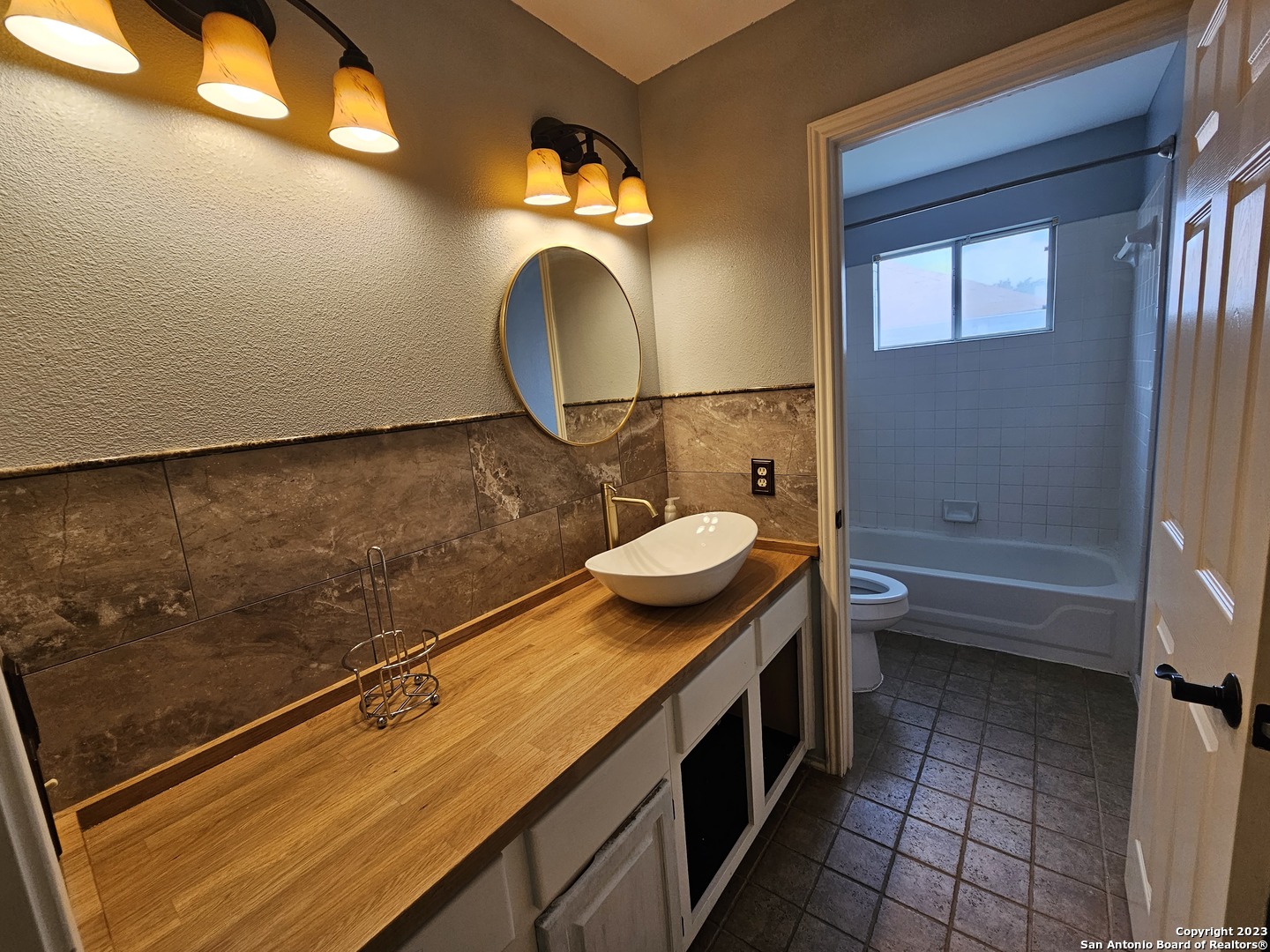7315 Tall Cedar San Antonio TX 78249