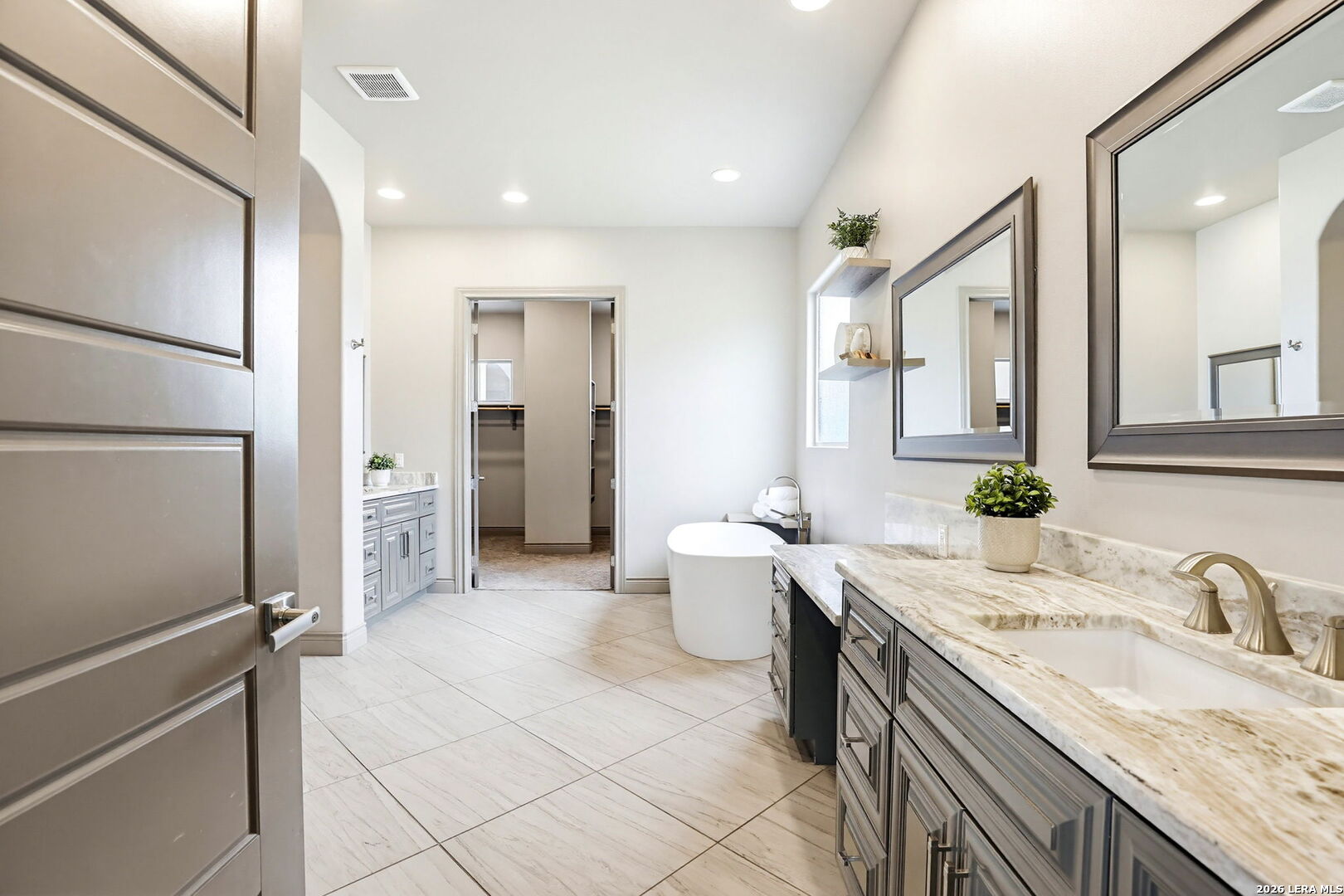 2447 Wallaby Circle New Braunfels TX 78132