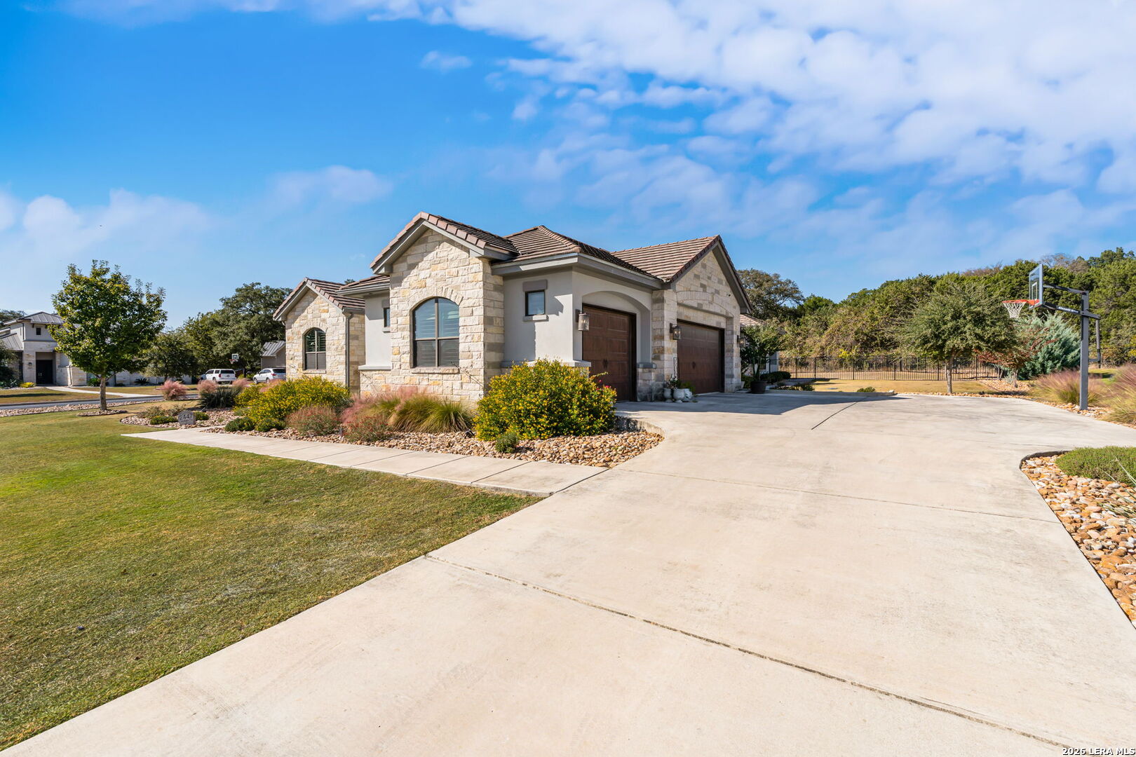 2447 Wallaby Circle New Braunfels TX 78132