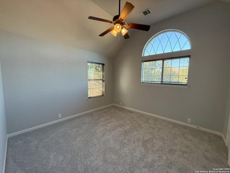 1004 Steubing Oaks San Antonio TX 78258