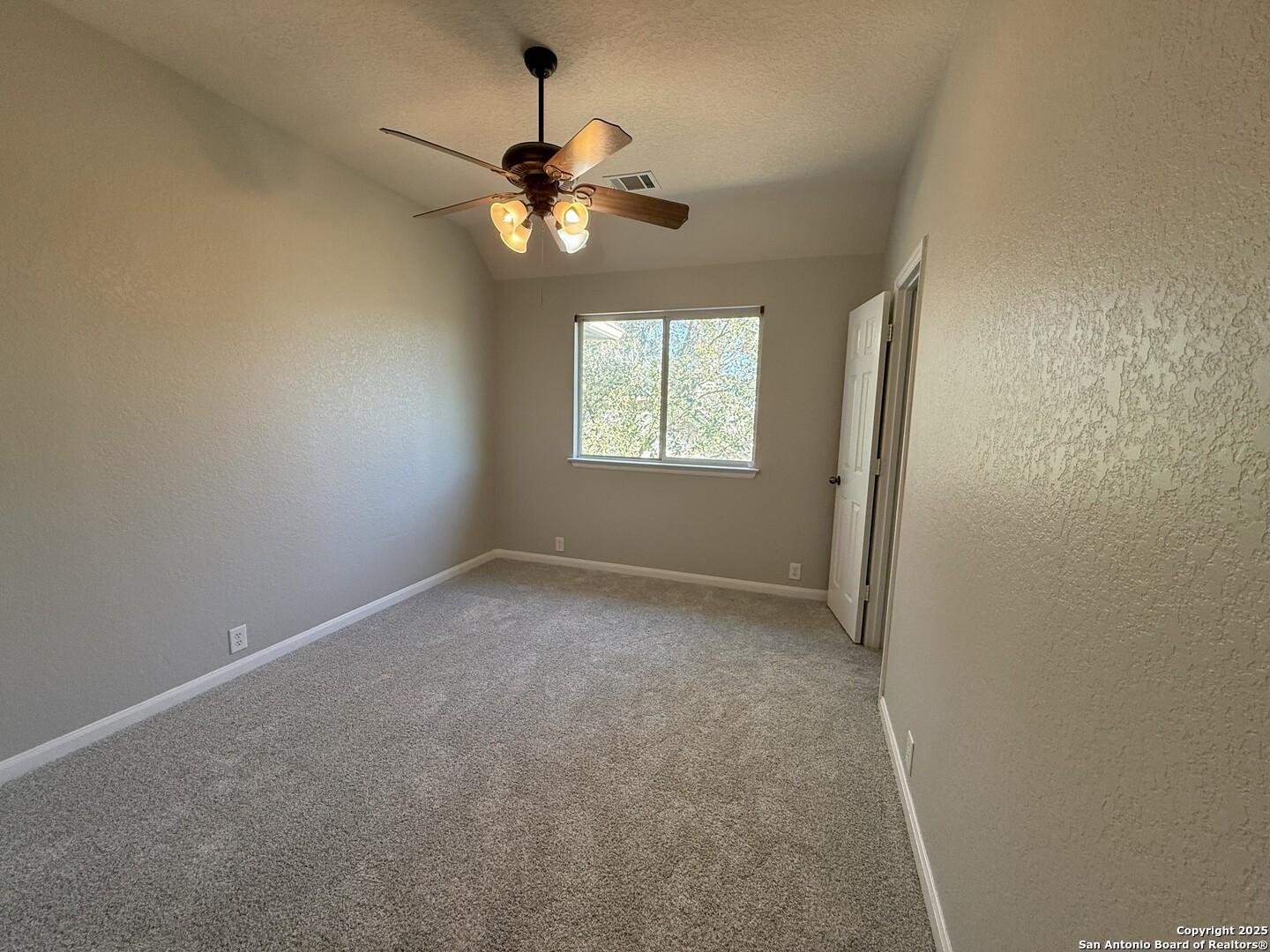 1004 Steubing Oaks San Antonio TX 78258
