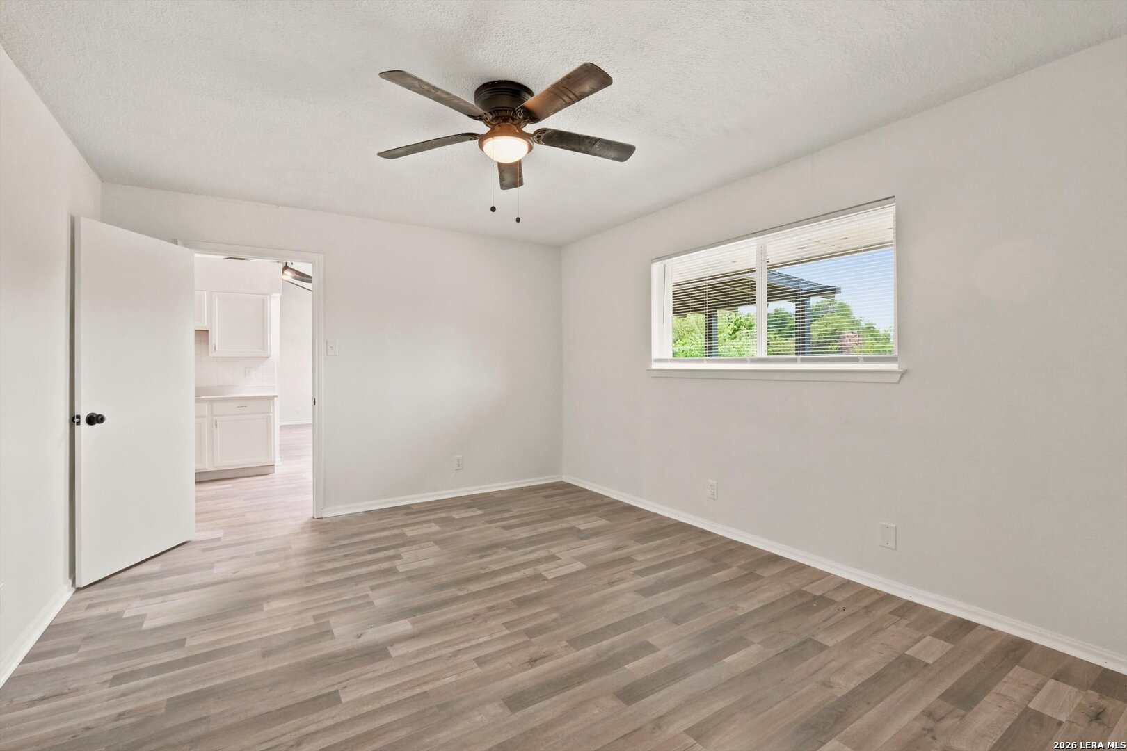 502 Moorside Windcrest TX 78239