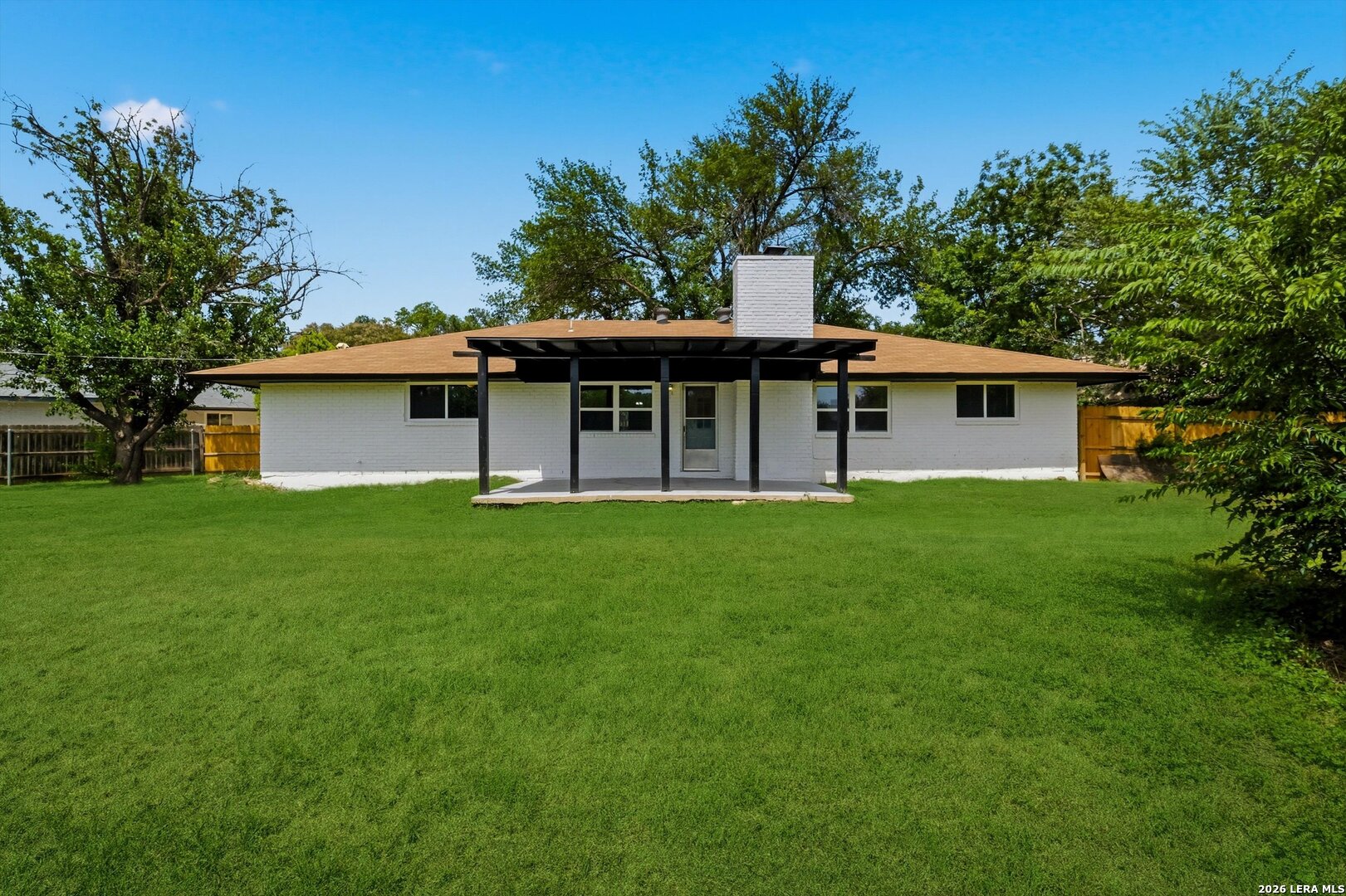502 Moorside Windcrest TX 78239