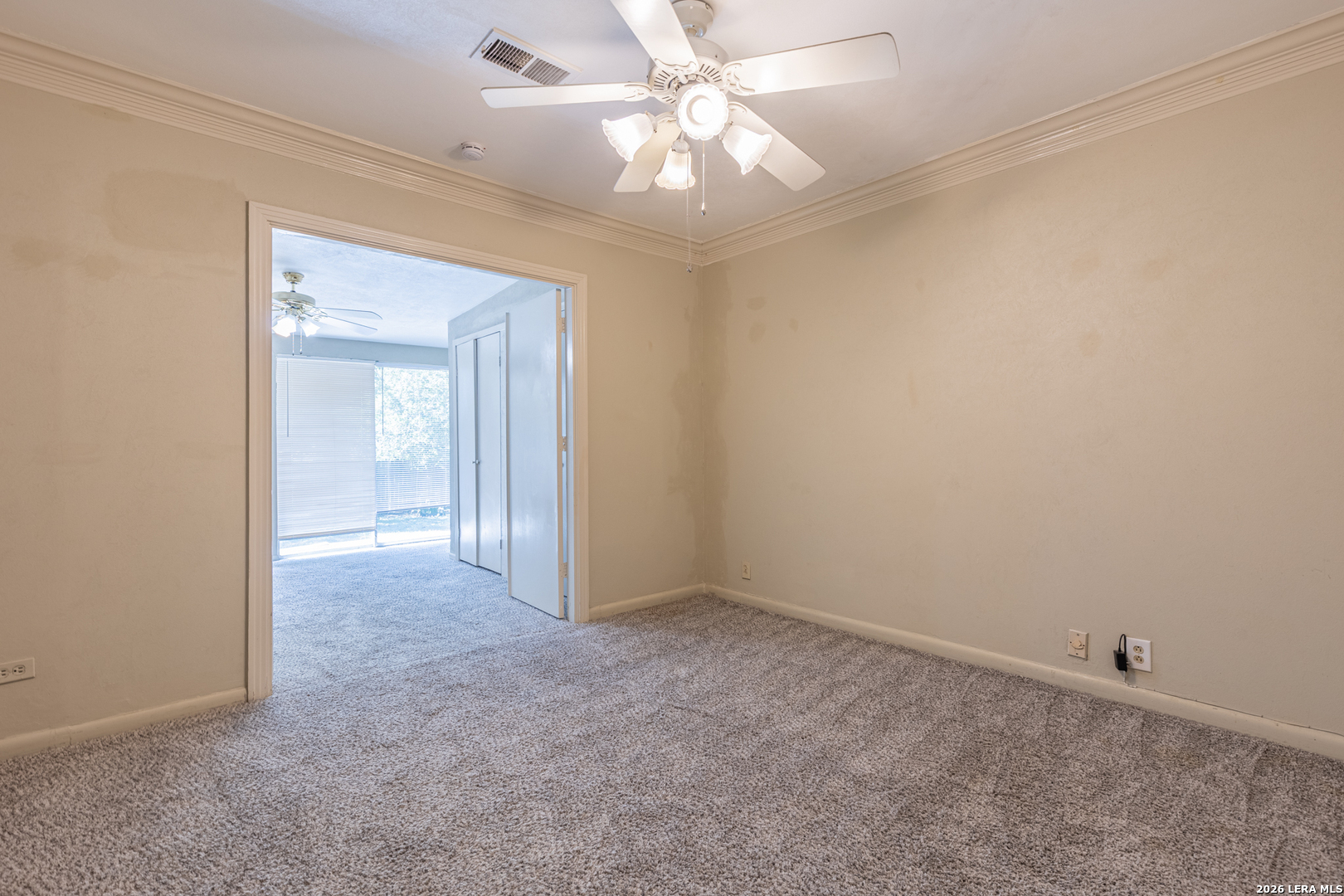352 Tuttle Road Terrell Hills TX 78209