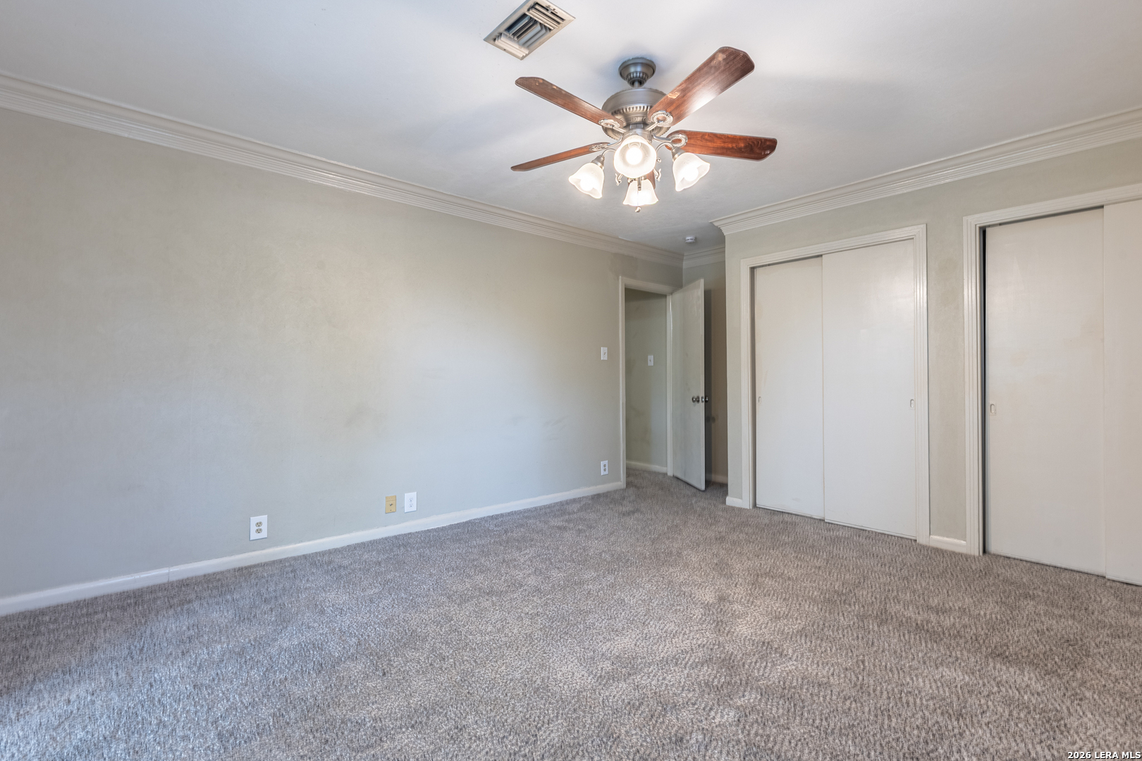 352 Tuttle Road Terrell Hills TX 78209