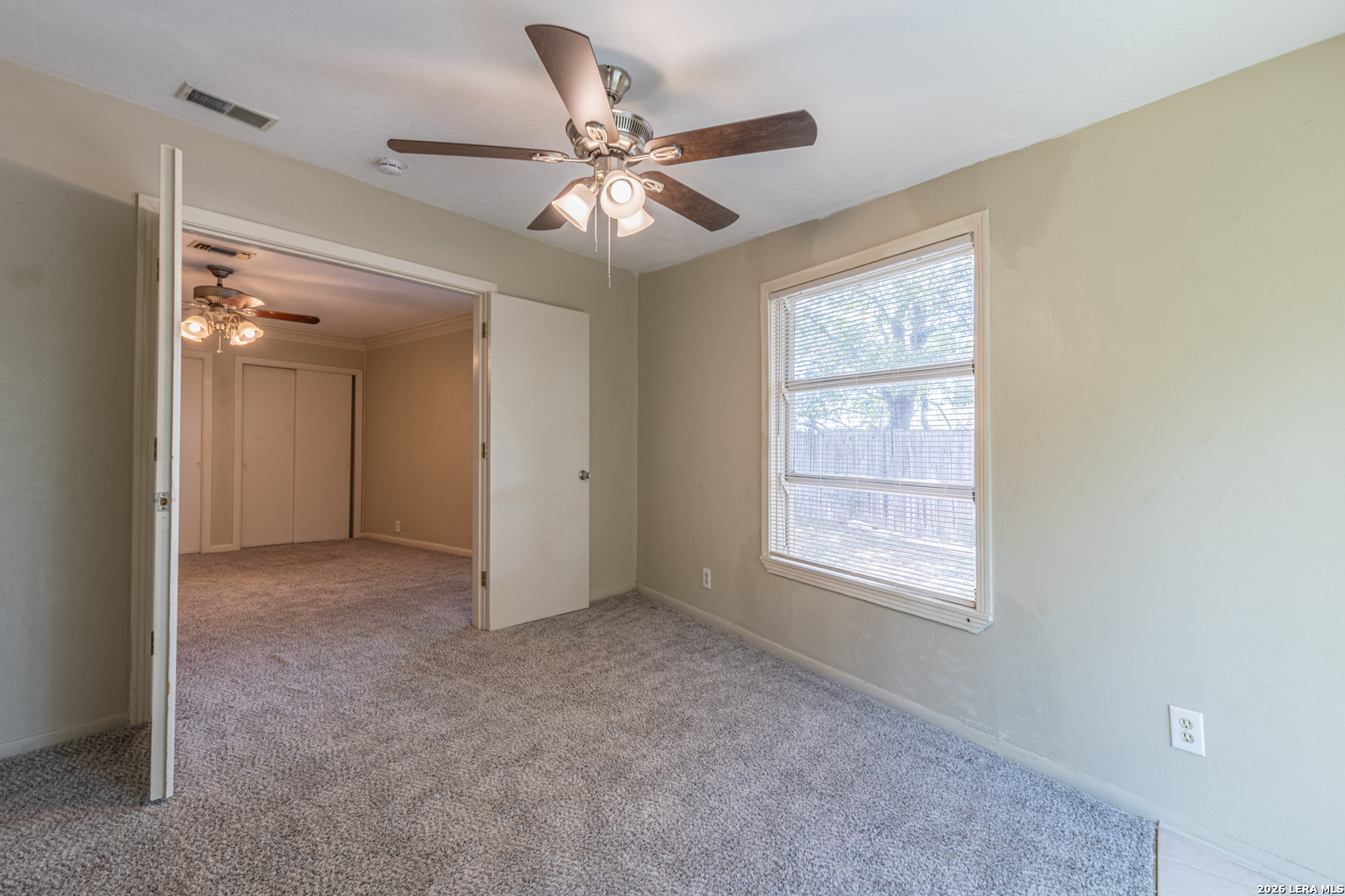 352 Tuttle Road Terrell Hills TX 78209