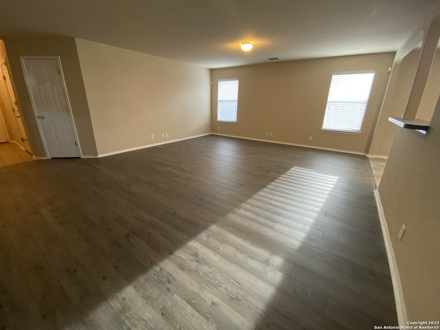7811 Fort Allen San Antonio TX 78227