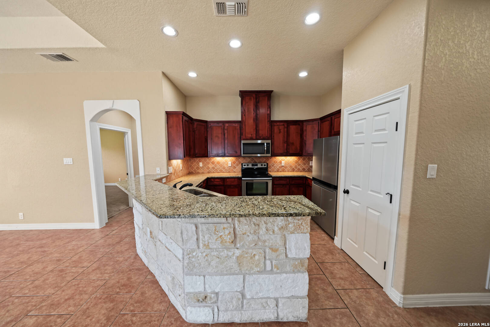 15513 Dell Lane Selma TX 78154