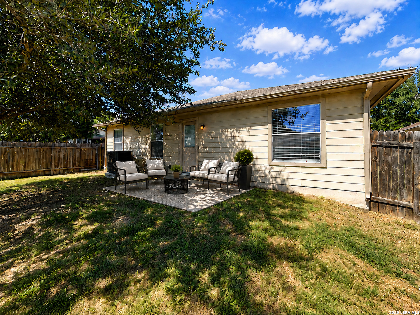 3961 Whisper Field Schertz TX 78108