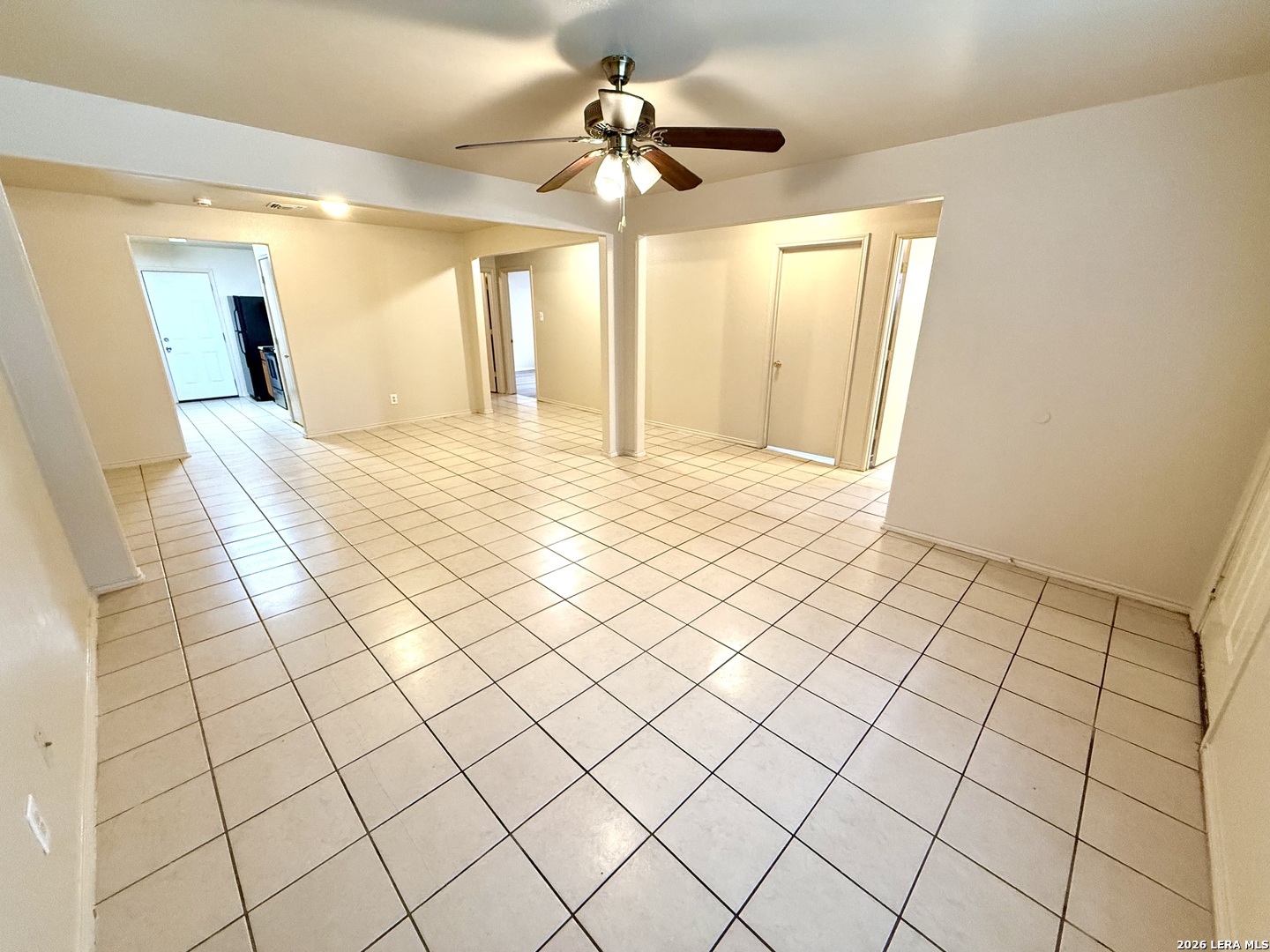 7568 Oak Chase San Antonio TX 78239