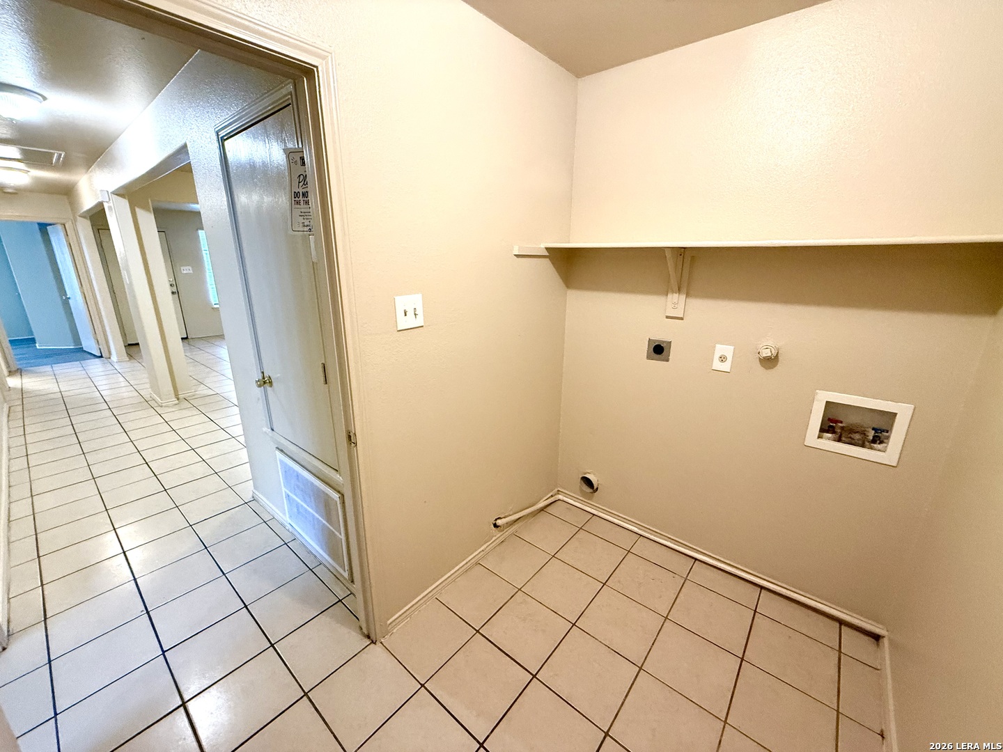 7568 Oak Chase San Antonio TX 78239