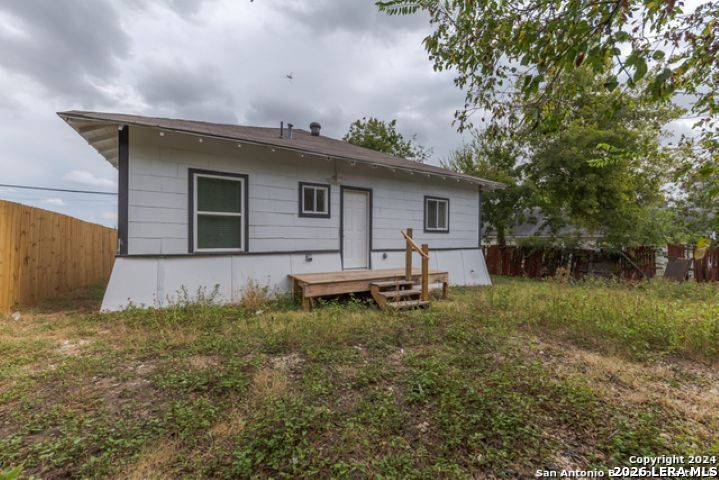 103 S Mittman Street San Antonio TX 78203