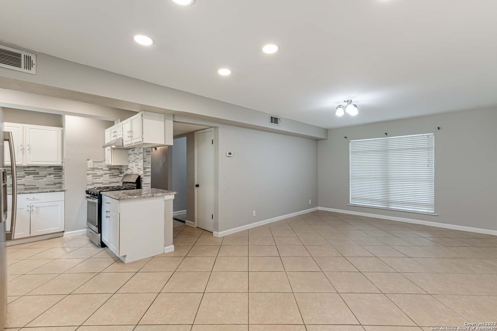555 Patricia San Antonio TX 78216