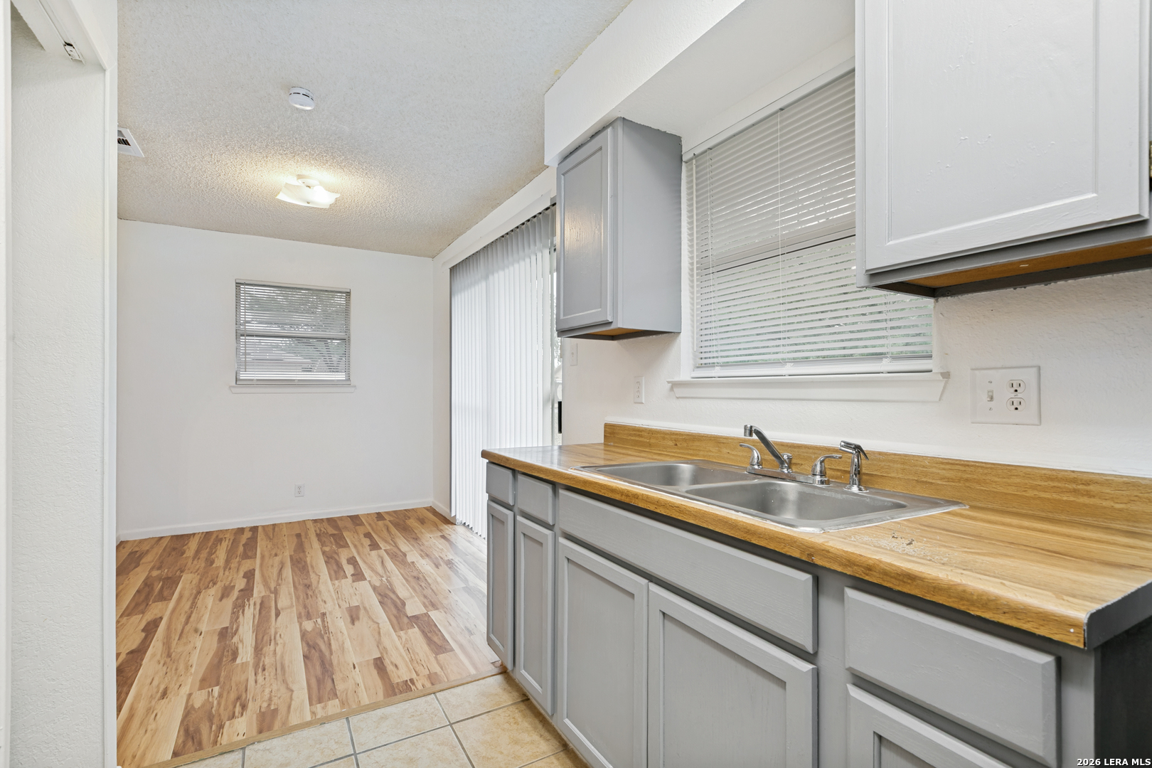 122 Surrels San Antonio TX 78228