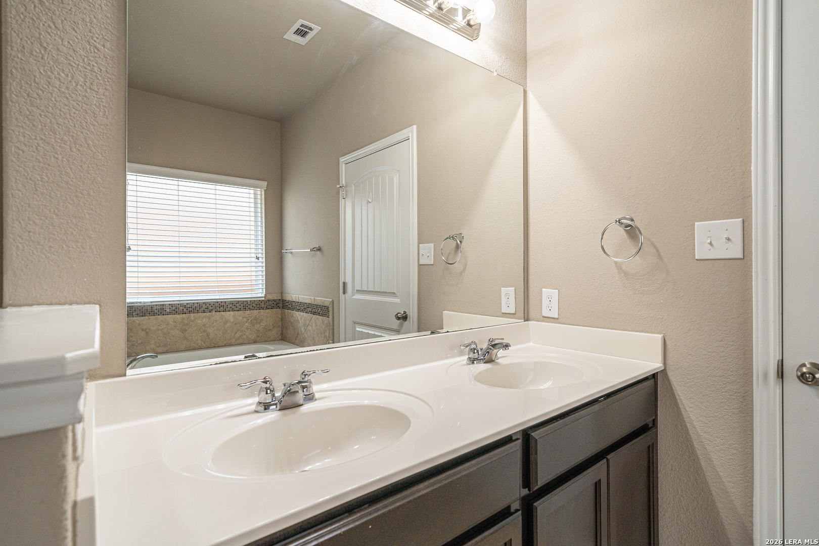 12911 Brewster San Antonio TX 78253