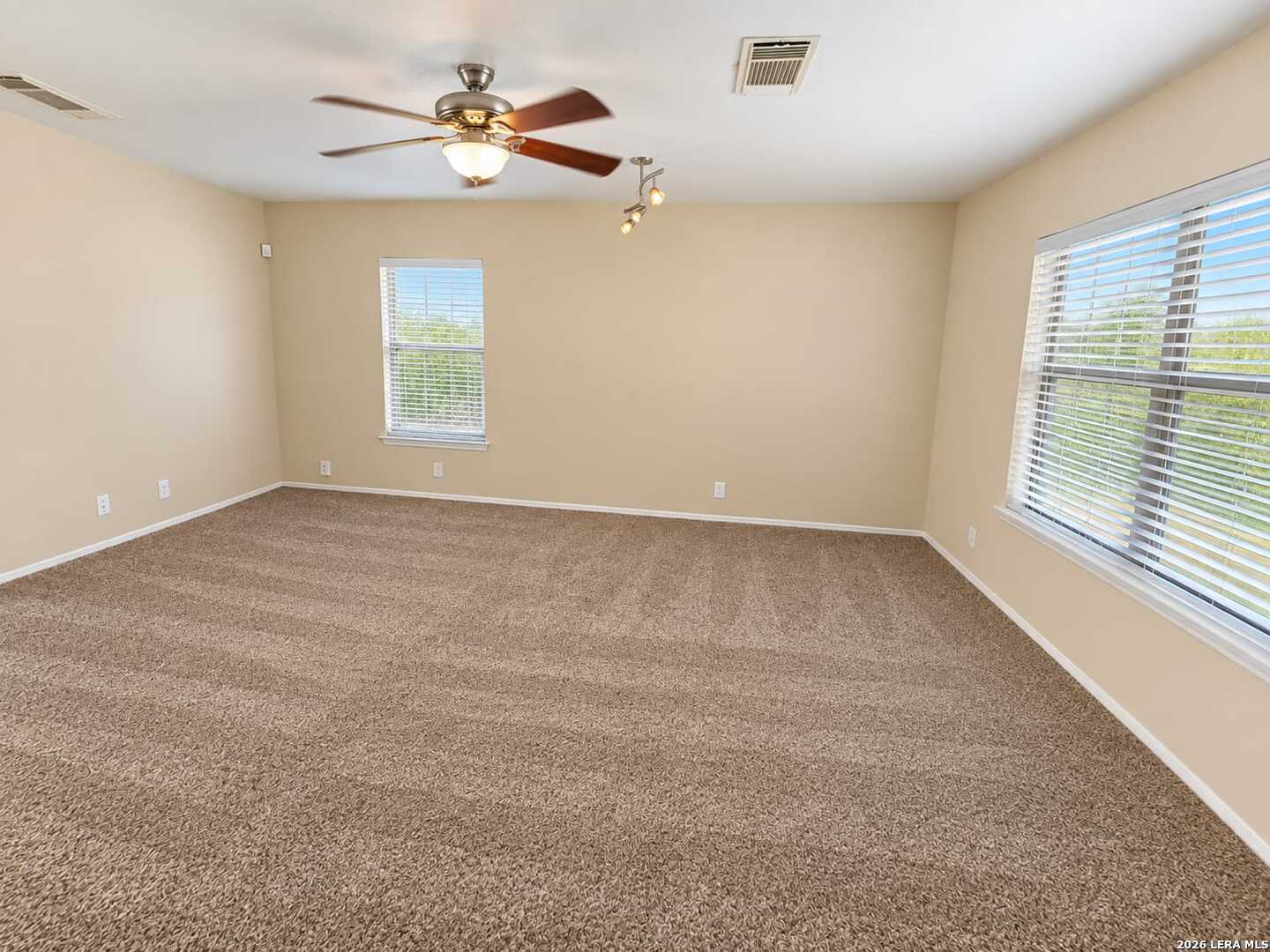 47 Caswell San Antonio TX 78240