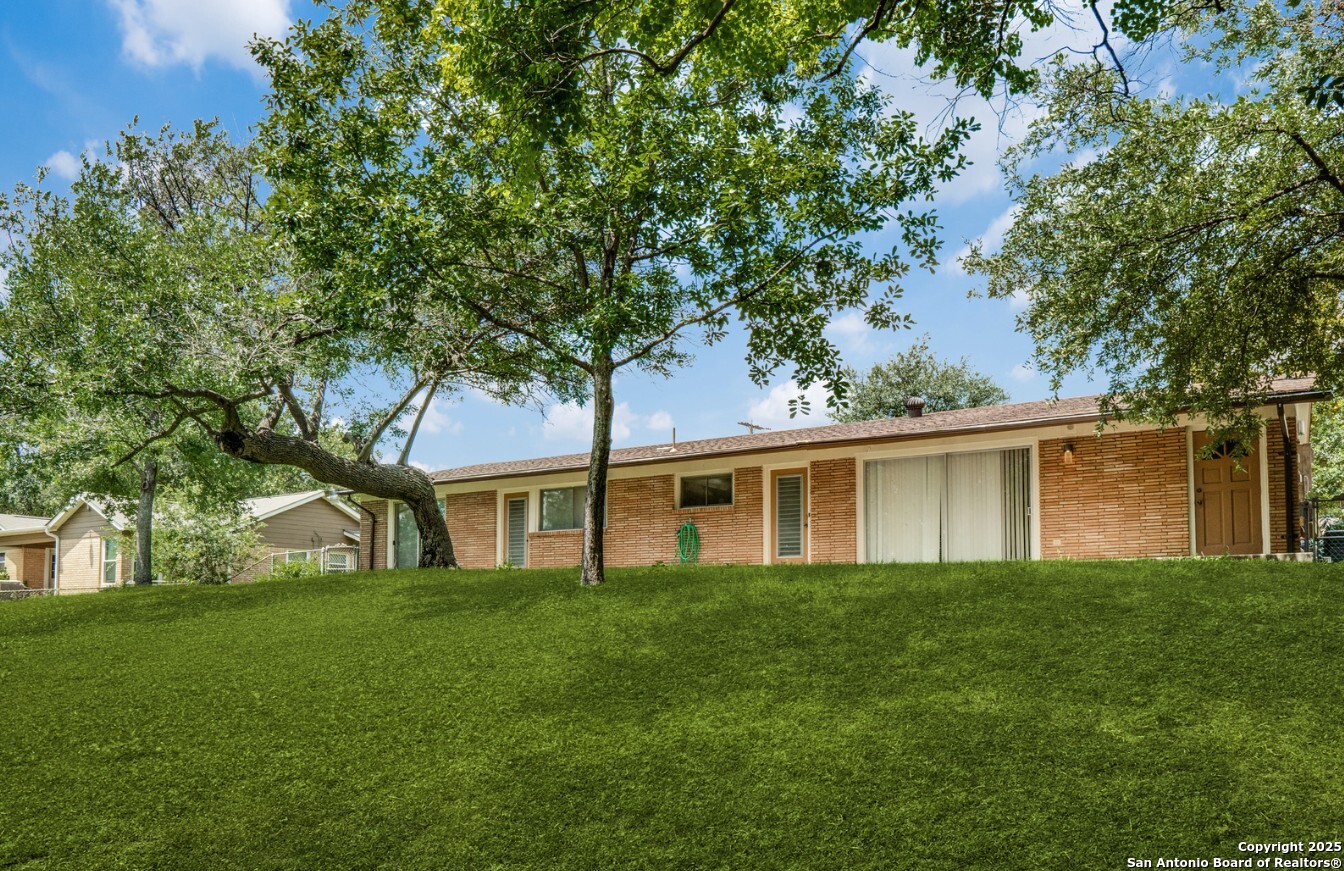 6710 Moss Oak Drive San Antonio TX 78229