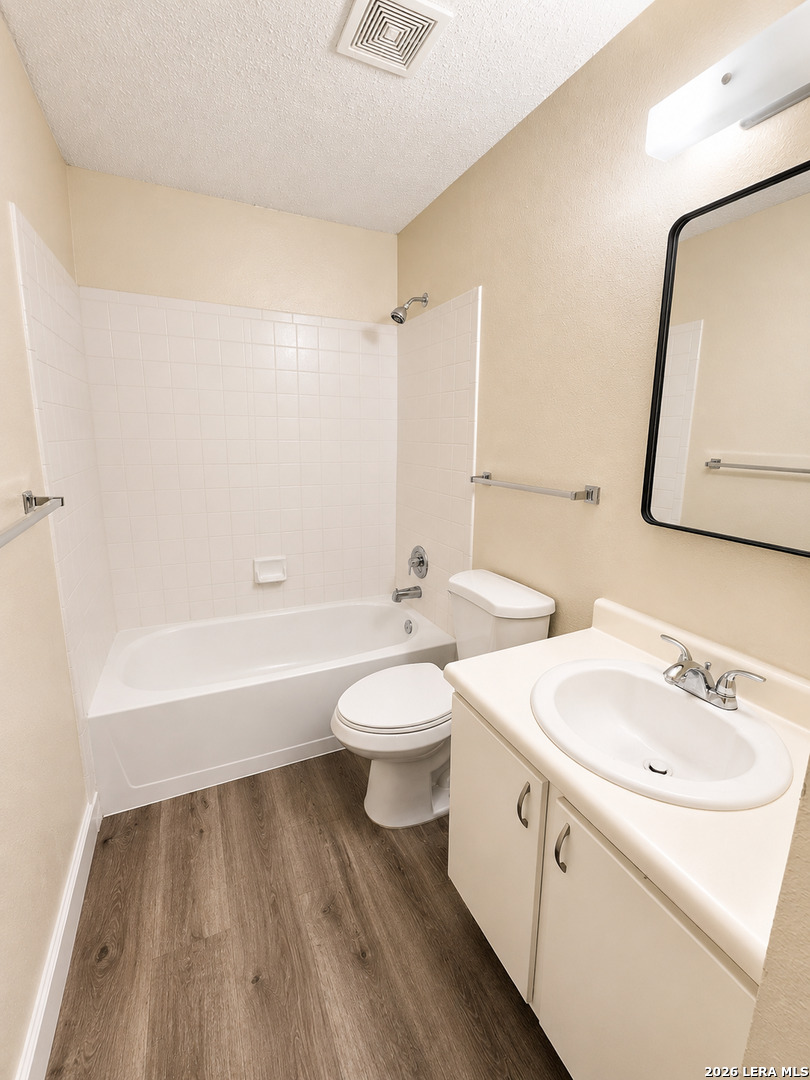 9023 Mountain Field San Antonio TX 78240