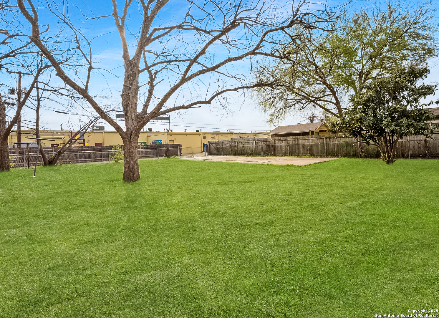 122 Stolnet Street San Antonio TX 78220