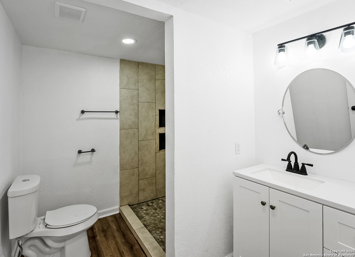 122 Stolnet Street San Antonio TX 78220