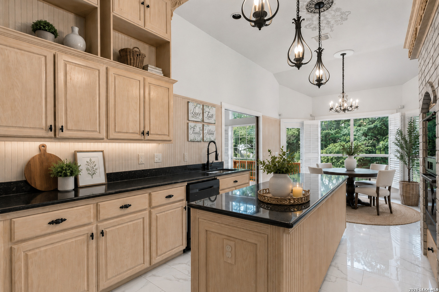 519 Mission Viejo San Antonio TX 78232