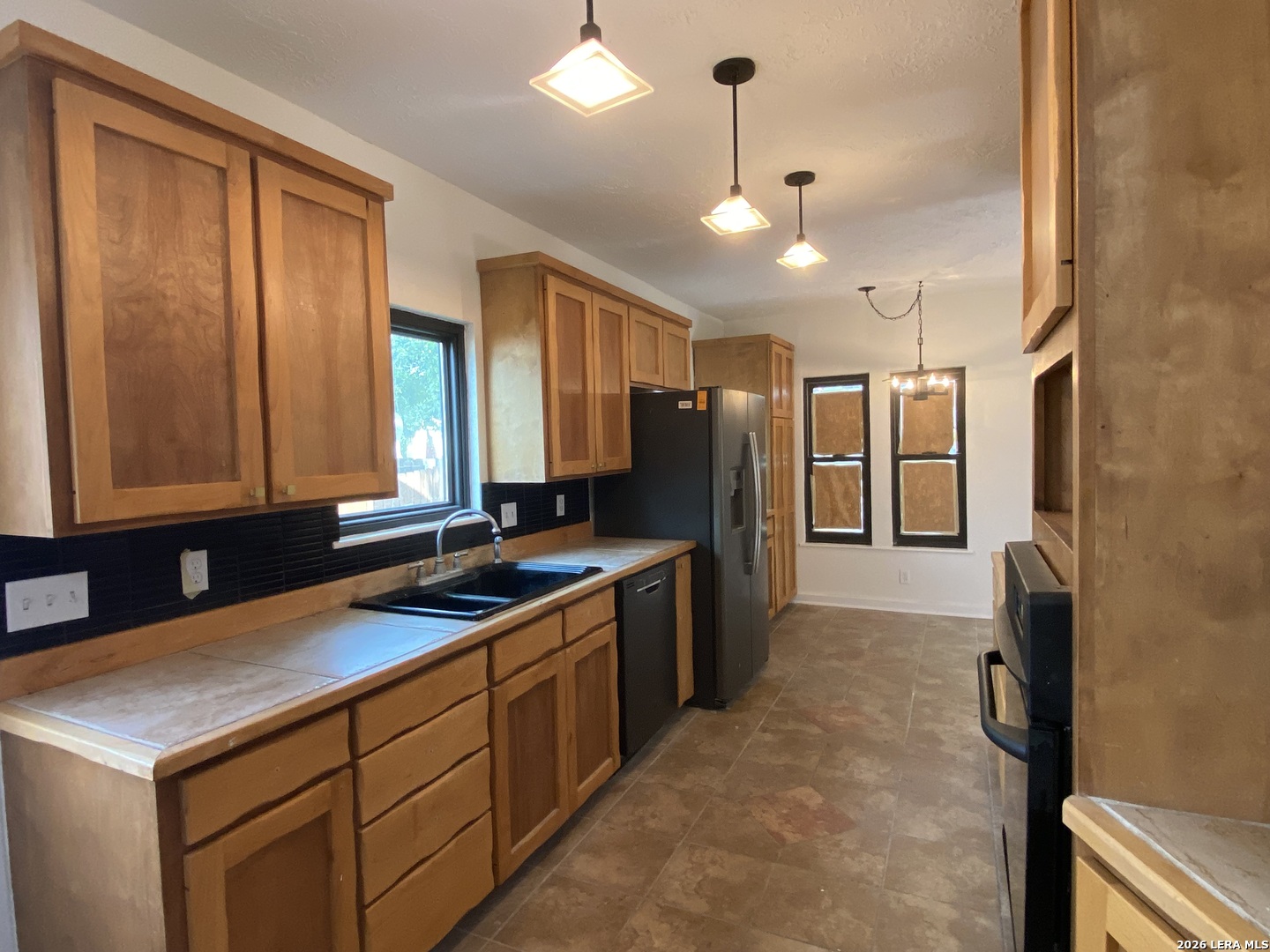 1614 W Rosewood Avenue San Antonio TX 78201