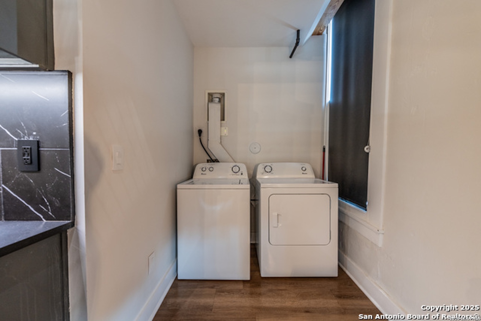 1425 S Flores San Antonio TX 78204
