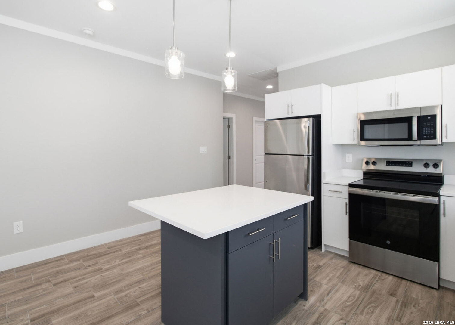 2115 W Houston Street San Antonio TX 78207