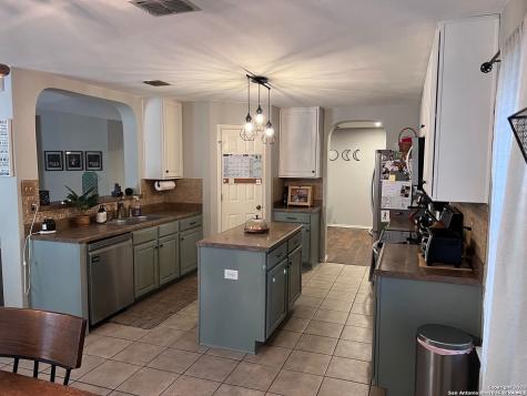 15234 Redbird Manor San Antonio TX 78253