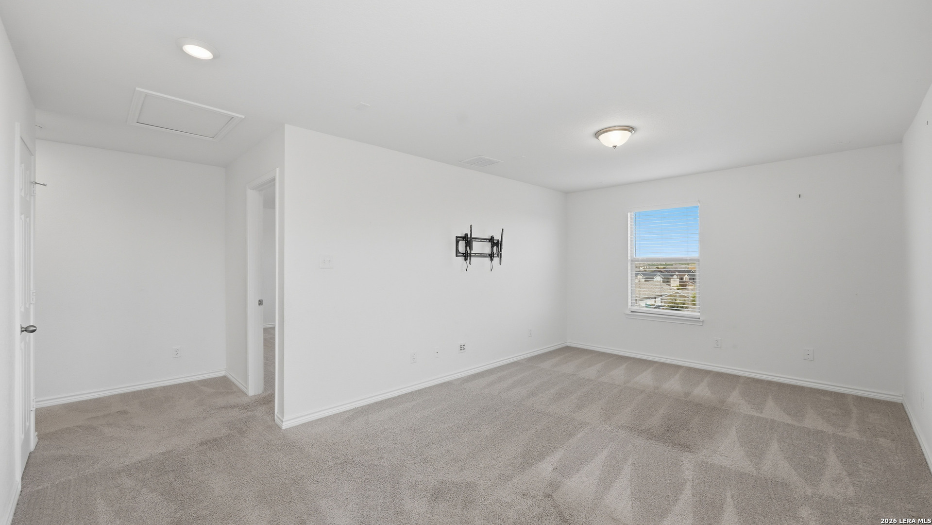 10419 Salitrillo Bend Converse TX 78109