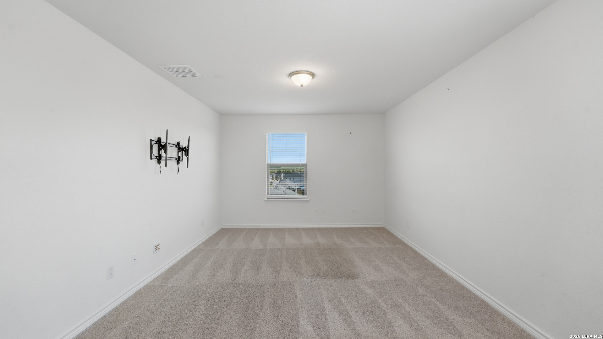 10419 Salitrillo Bend Converse TX 78109
