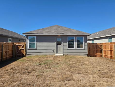 10628 Aqueduct Creek San Antonio TX 78214
