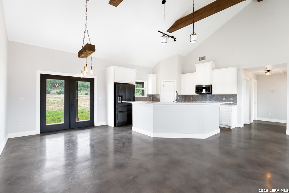 4574 Bump Gate Road Pipe Creek TX 78063
