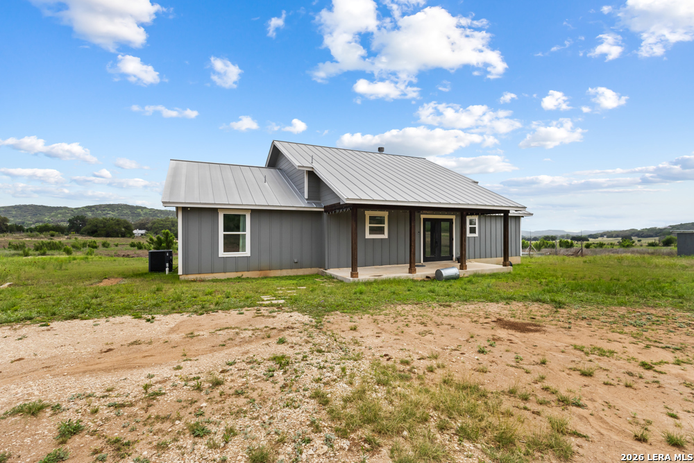 4574 Bump Gate Road Pipe Creek TX 78063