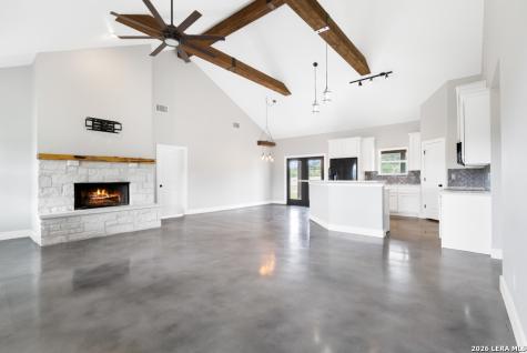 4574 Bump Gate Road Pipe Creek TX 78063