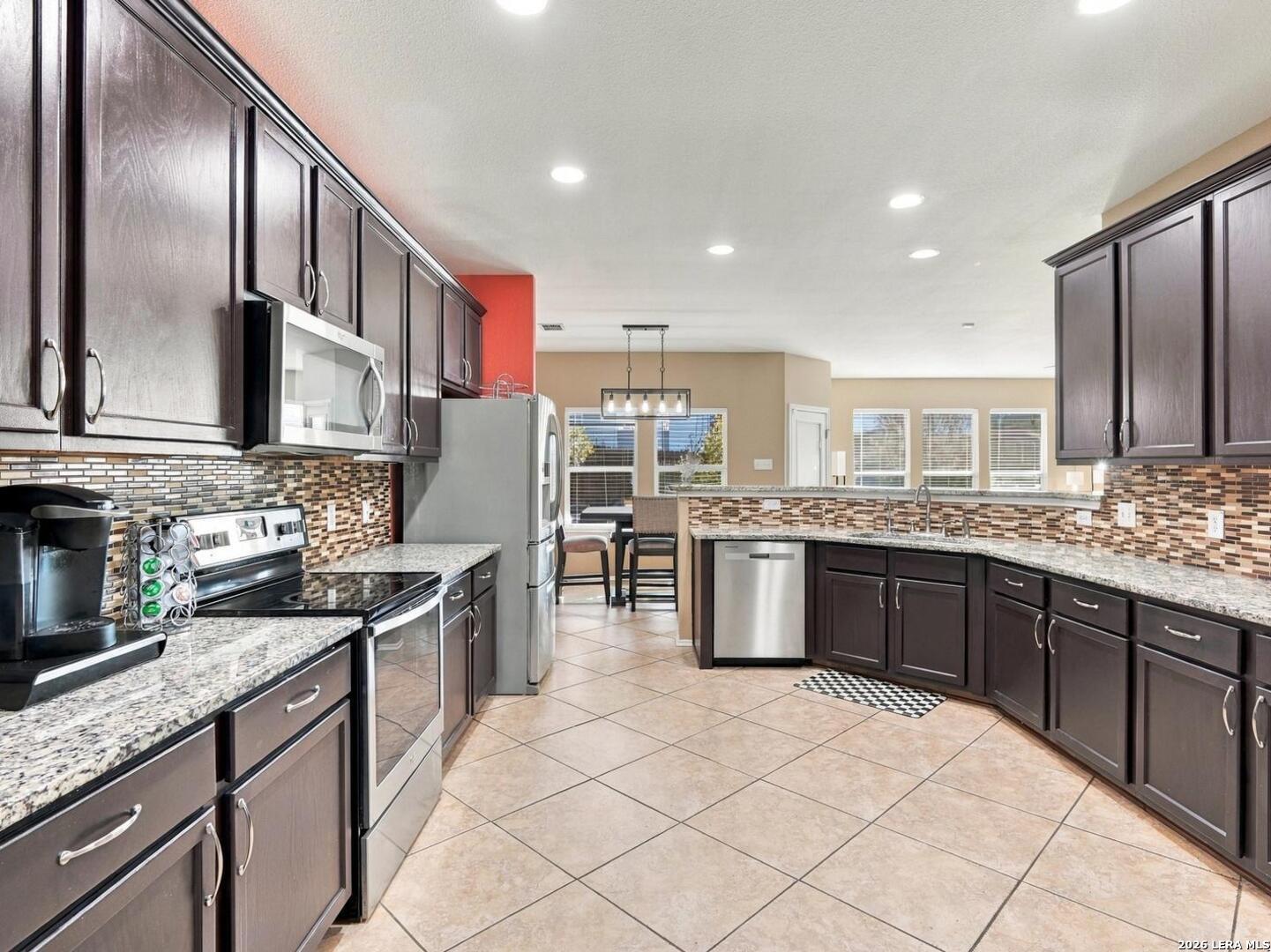 24111 Horse Prairie San Antonio TX 78261