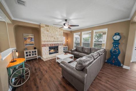 13326 Chalk Hill San Antonio TX 78253