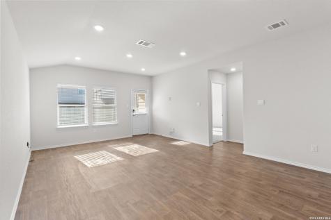 3303 Mission River San Antonio TX 78245
