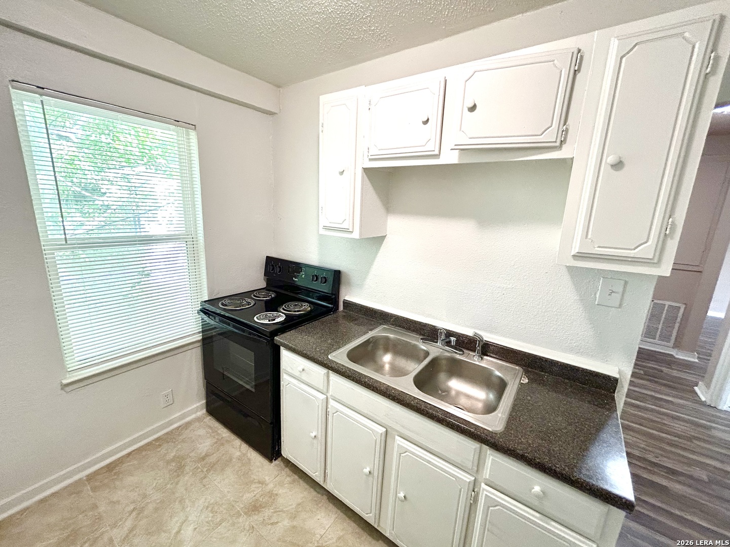 617 S Palmetto Avenue San Antonio TX 78203