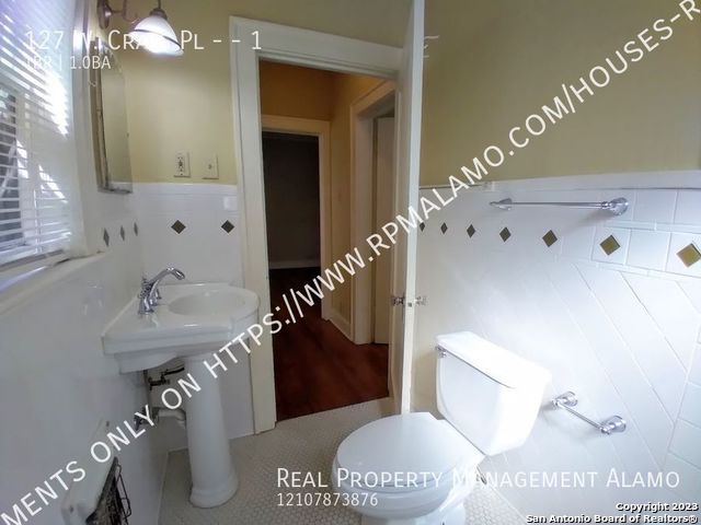 127 W Craig Place San Antonio TX 78212
