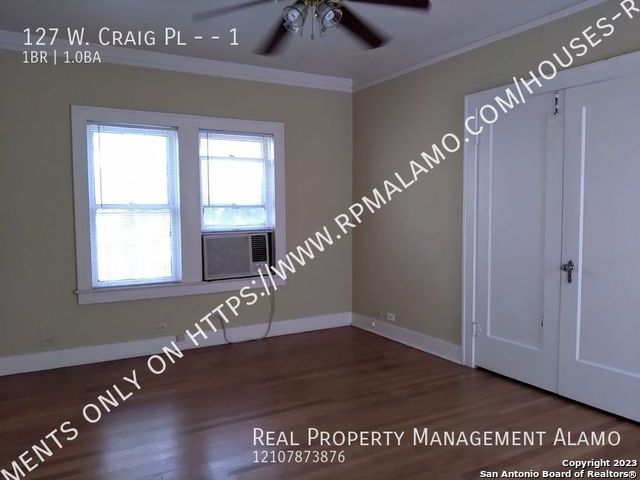 127 W Craig Place San Antonio TX 78212