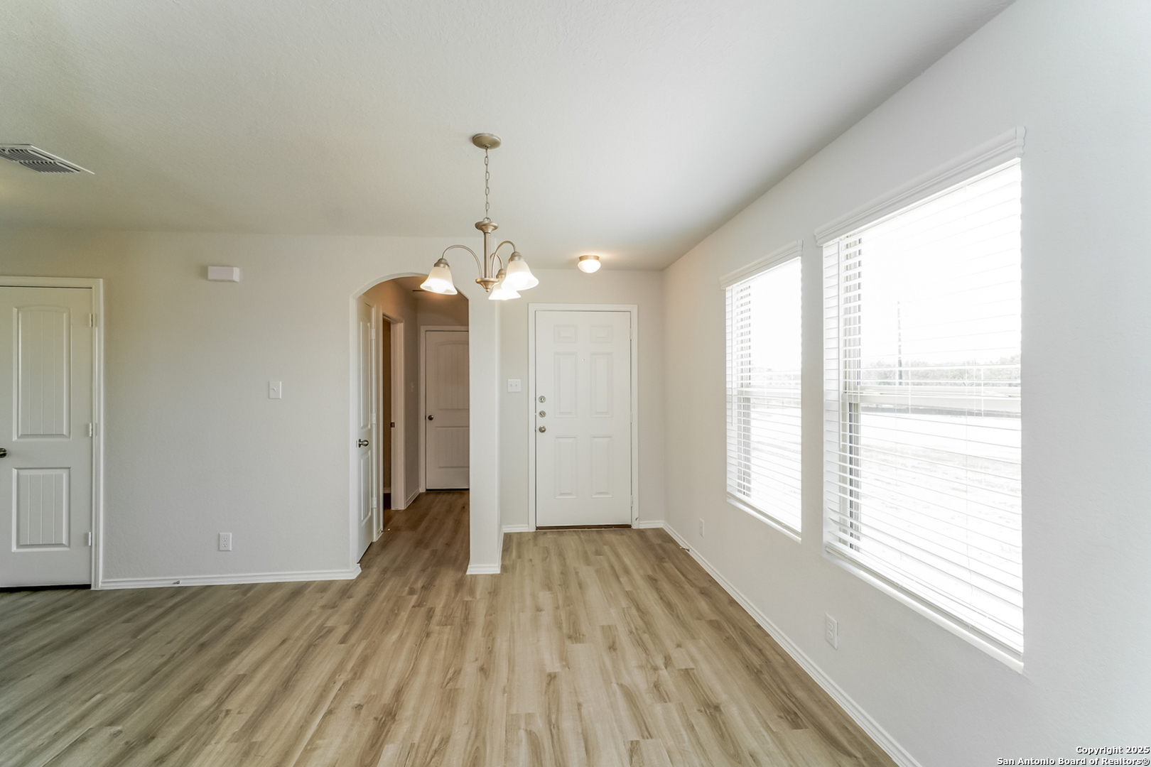 10471 Clearwater Way San Antonio TX 78223