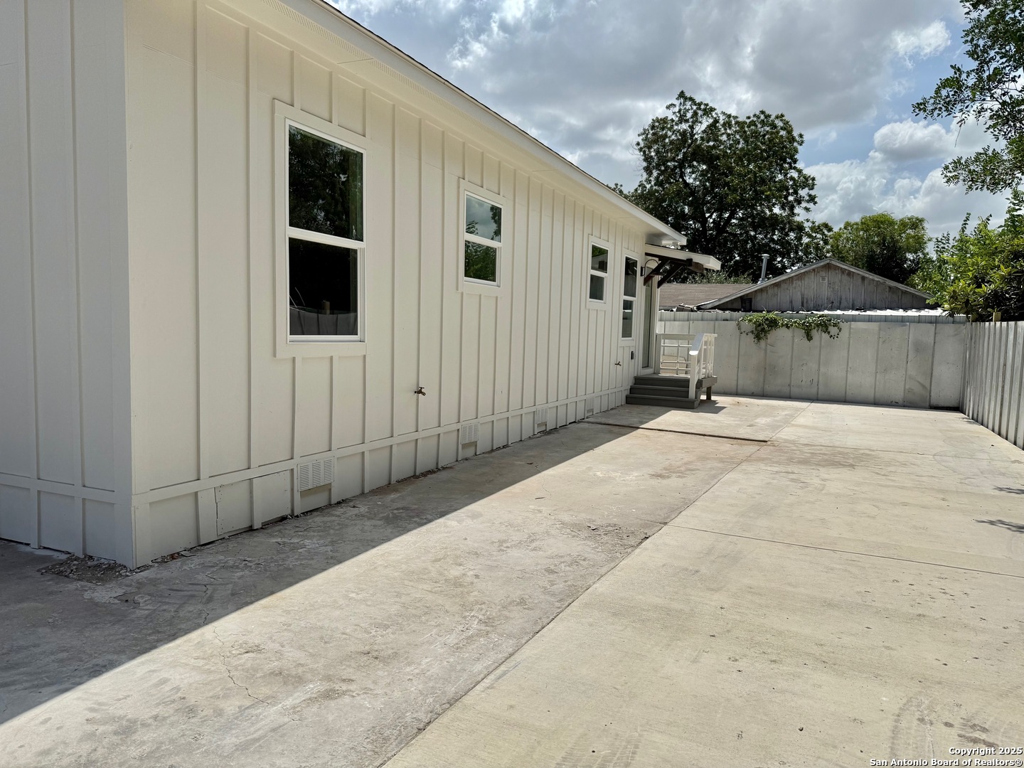 207 Meridian Avenue San Antonio TX 78201