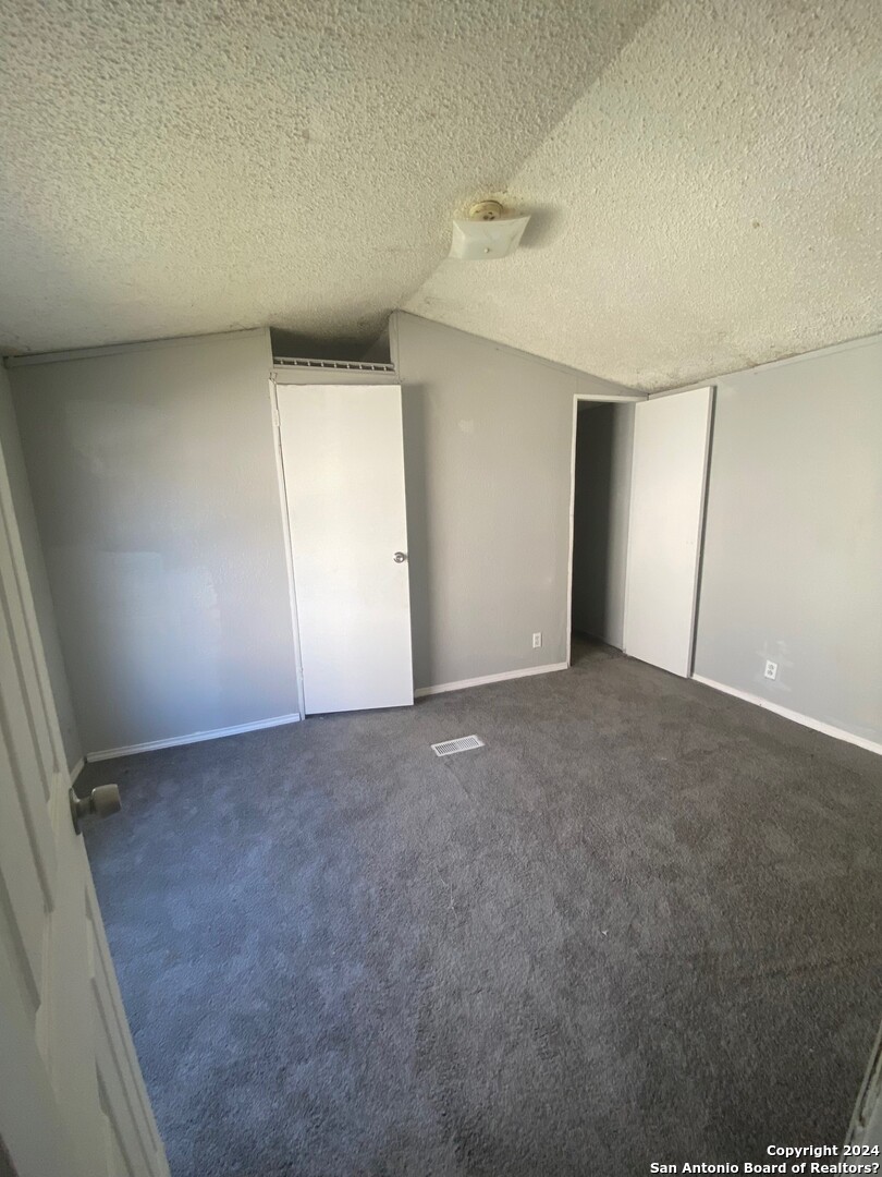 1311 W Hein Road San Antonio TX 78220