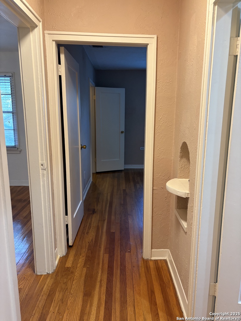 210 E Lullwood Avenue San Antonio TX 78212