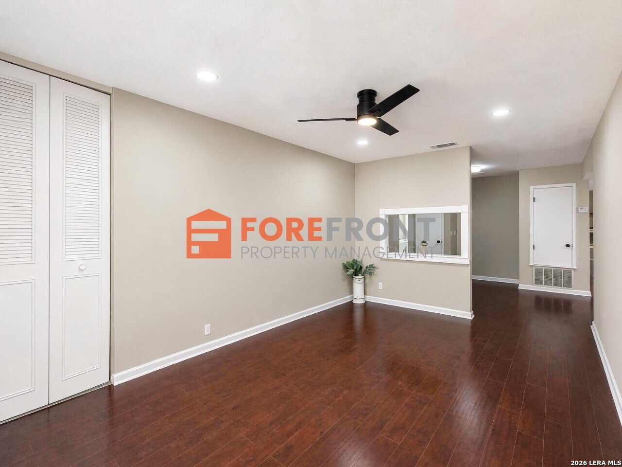 5346 San Benito San Antonio TX 78228