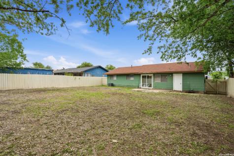9435 Stones River Drive San Antonio TX 78245