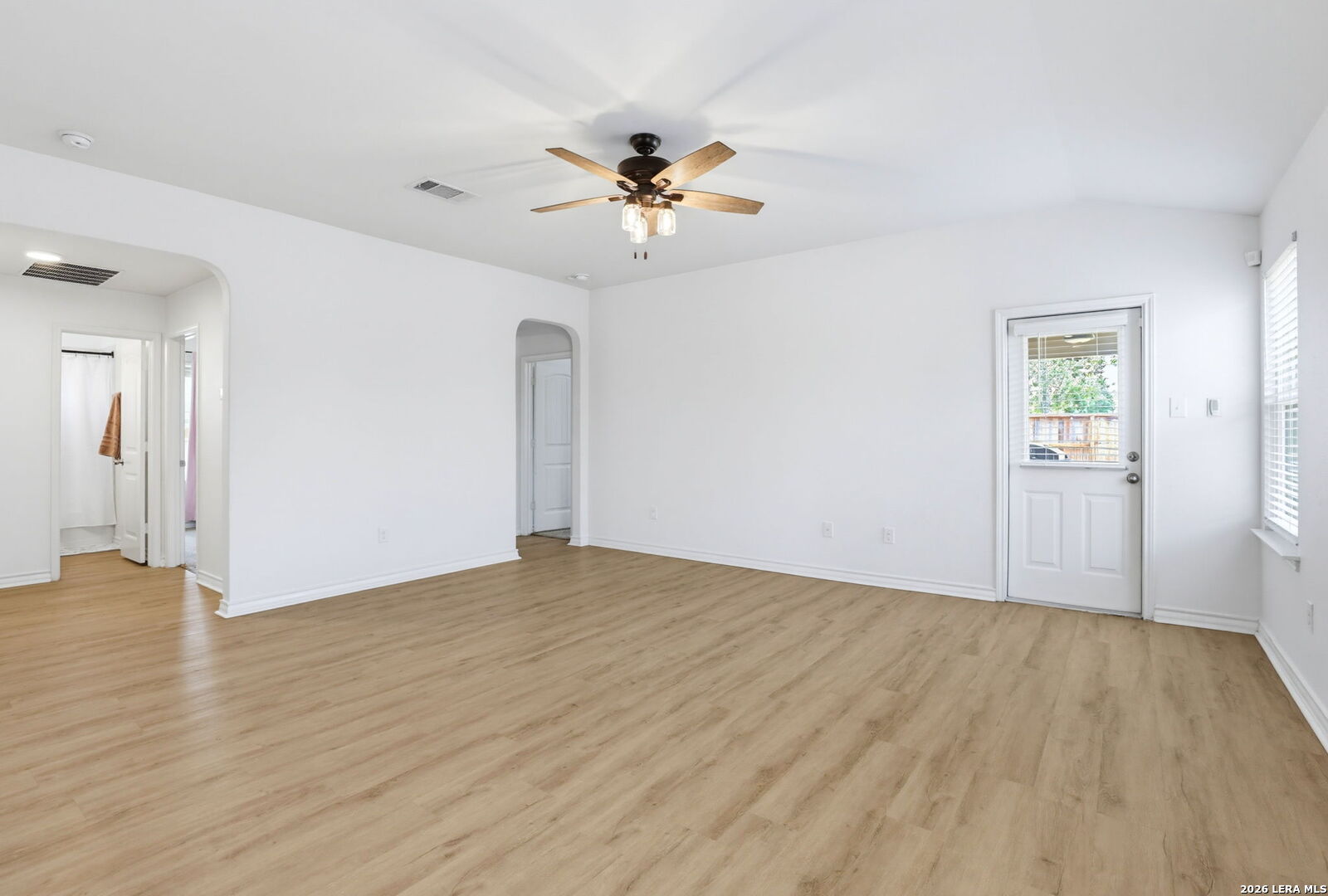 6319 Encore Oaks San Antonio TX 78252